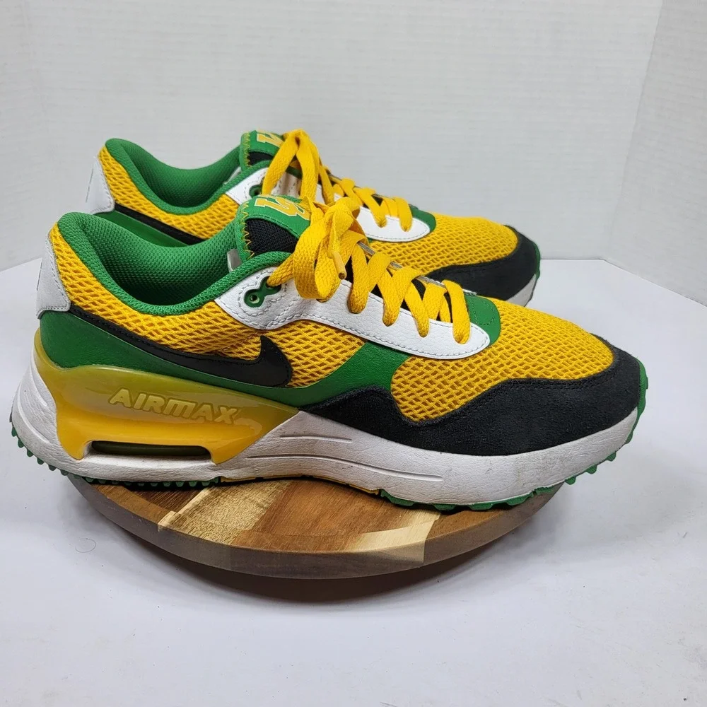 Nike Air Max SYSTM Mens 8 Oregon Ducks Yellow Green Excellent DZ7738-700